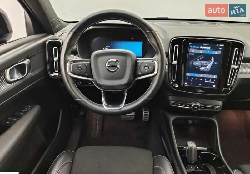 Внедорожник / Кроссовер Volvo XC40 Recharge 2022 в Киеве