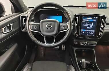 Внедорожник / Кроссовер Volvo XC40 Recharge 2022 в 
