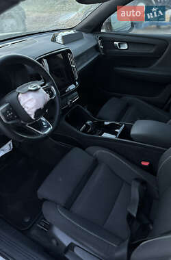 Внедорожник / Кроссовер Volvo XC40 Recharge 2022 в 