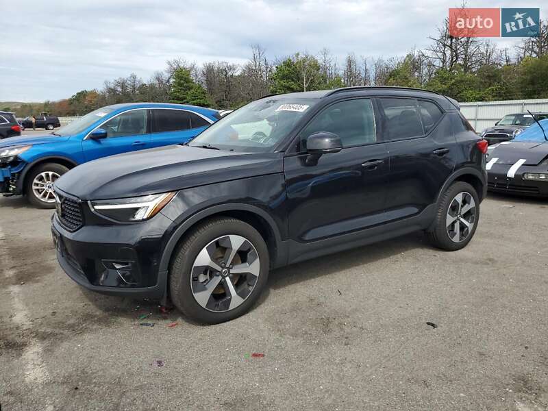 Volvo XC40 Recharge 2023