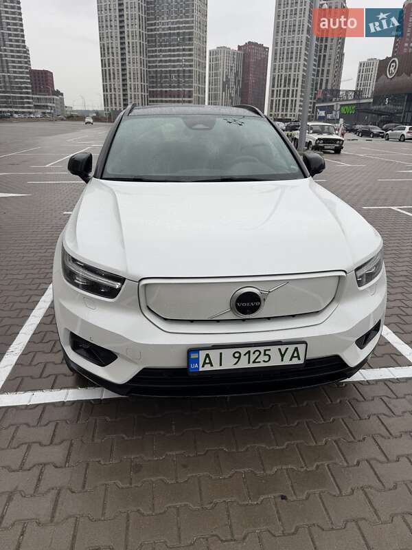 Внедорожник / Кроссовер Volvo XC40 Recharge 2021 в 