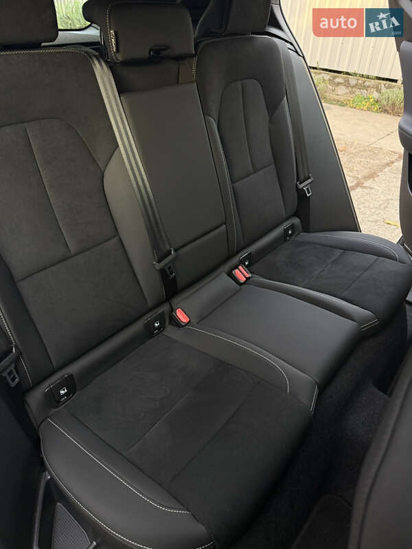 Позашляховик / Кросовер Volvo XC40 Recharge 2023 в Знам'янці фото 15 Позашляховик / Кросовер Volvo XC40 Recharge 2023 в Знам'янці