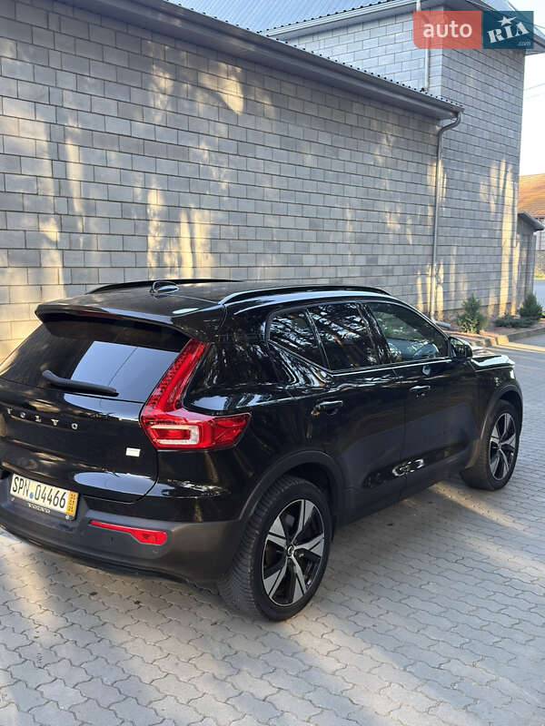 Внедорожник / Кроссовер Volvo XC40 Recharge 2023 в Ровно