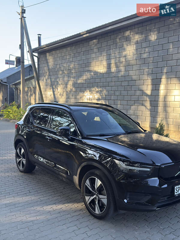 Внедорожник / Кроссовер Volvo XC40 Recharge 2023 в Ровно