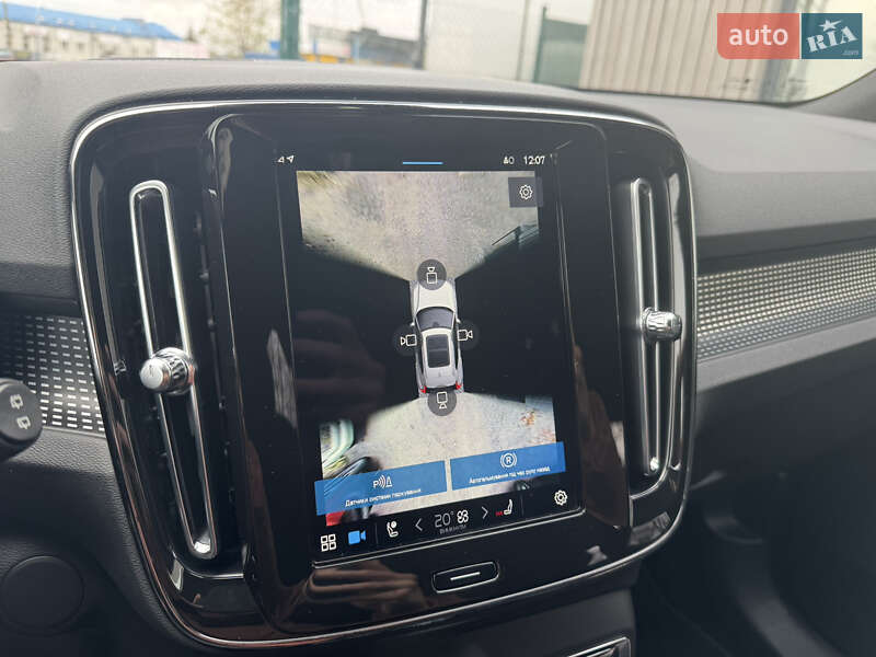 Позашляховик / Кросовер Volvo XC40 Recharge 2020 в Тернополі