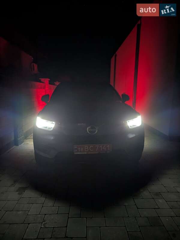 Позашляховик / Кросовер Volvo XC40 Recharge 2021 в Рівному