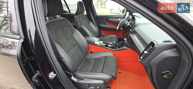 Позашляховик / Кросовер Volvo XC40 Recharge 2021 в Тернополі