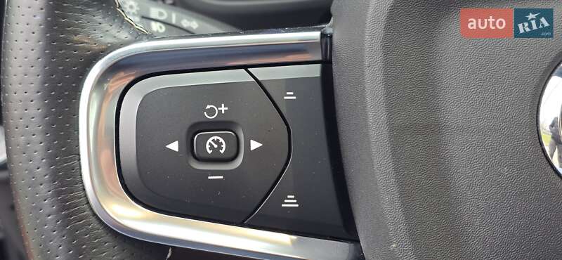 Позашляховик / Кросовер Volvo XC40 Recharge 2021 в Тернополі