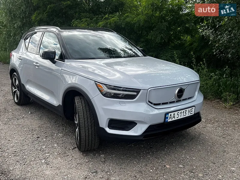 Volvo XC40 Recharge 2022 VIN YV4ED3UAXN2774683 фото оголошення 2 з 74