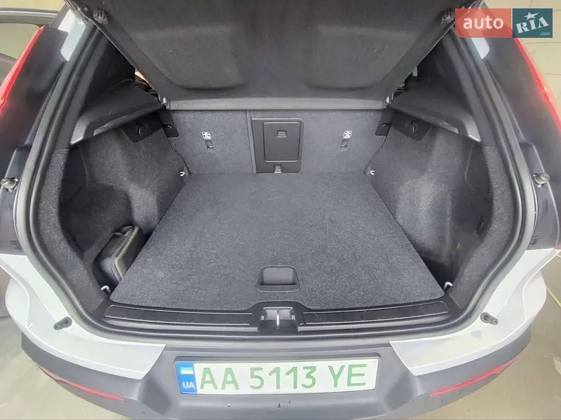 Volvo XC40 Recharge 2022 VIN YV4ED3UAXN2774683 фото оголошення 25 з 74