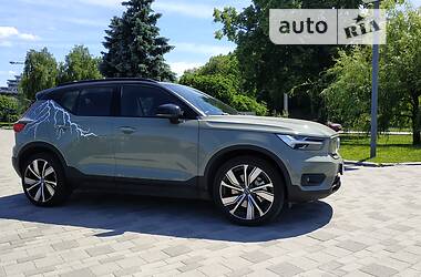 Внедорожник / Кроссовер Volvo XC40 2021 в Кривом Роге