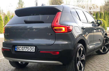 Внедорожник / Кроссовер Volvo XC40 2020 в 