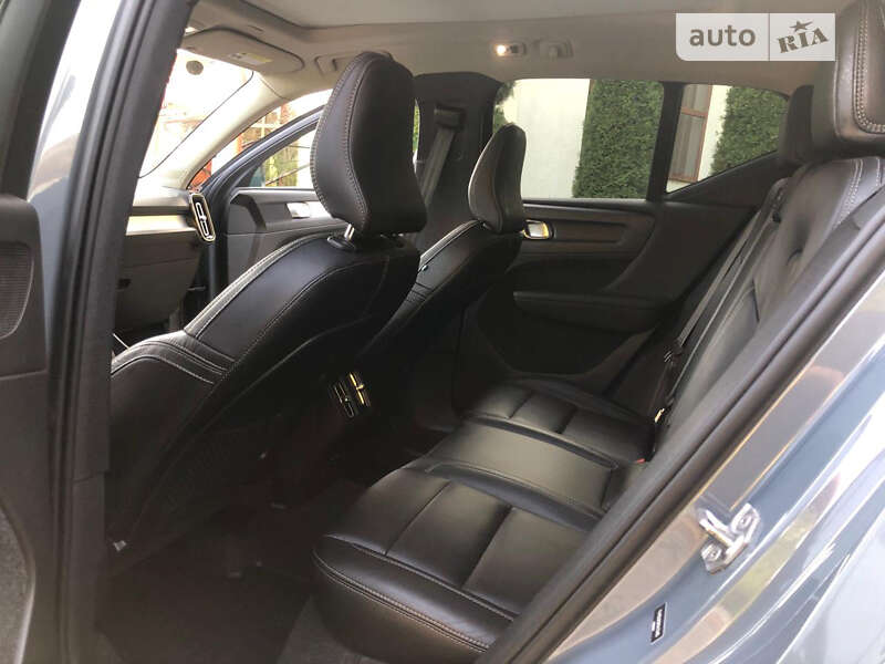 Внедорожник / Кроссовер Volvo XC40 2020 в Трускавце