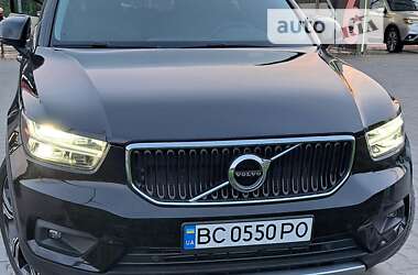 Внедорожник / Кроссовер Volvo XC40 2020 в Львове