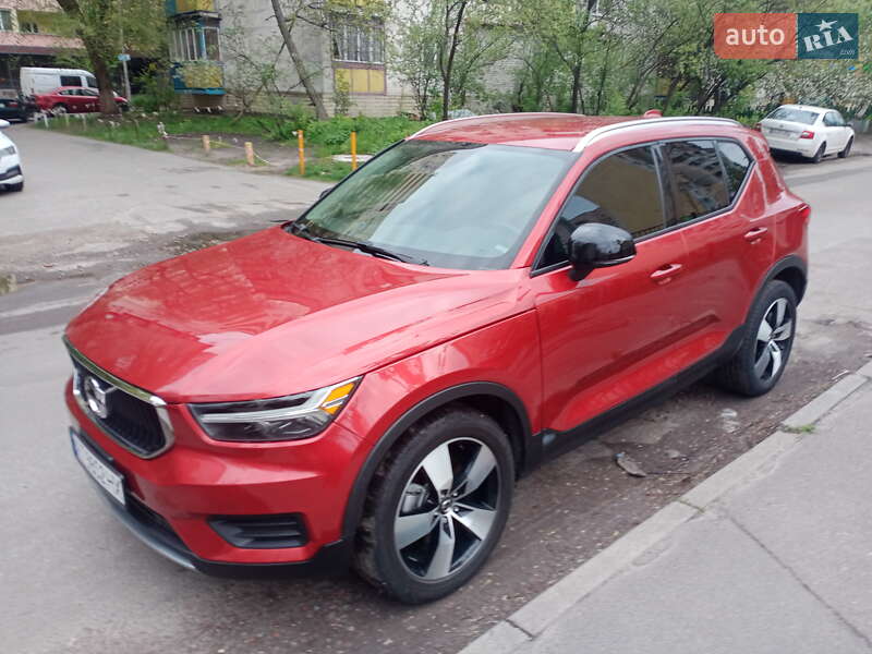 Volvo XC40 2019