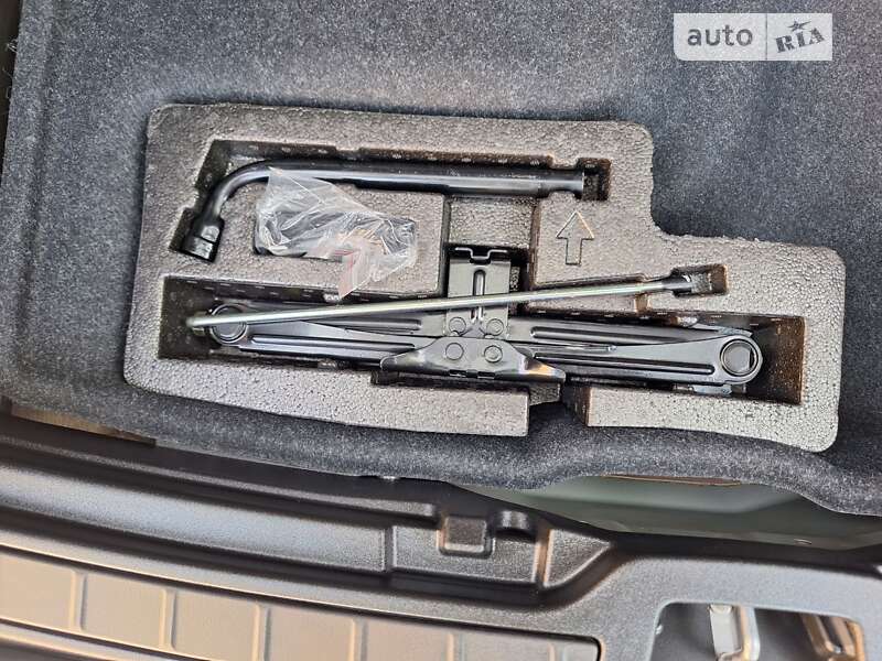 Внедорожник / Кроссовер Volvo XC40 2021 в Полтаве