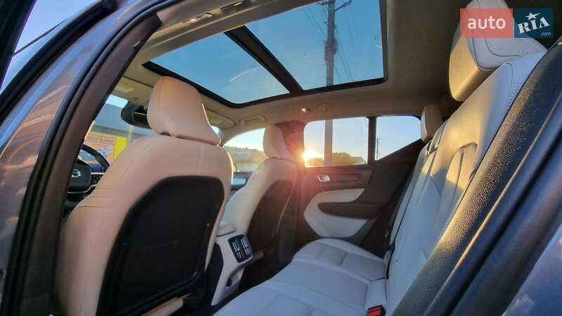 Внедорожник / Кроссовер Volvo XC40 2019 в Балте