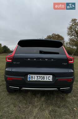 Позашляховик / Кросовер Volvo XC40 2020 в Полтаві