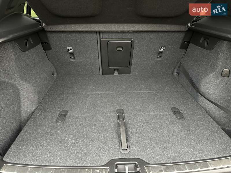 Внедорожник / Кроссовер Volvo XC40 2020 в Полтаве фото 12 Внедорожник / Кроссовер Volvo XC40 2020 в Полтаве