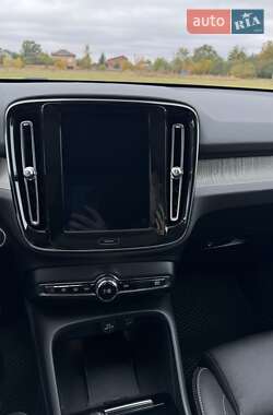 Позашляховик / Кросовер Volvo XC40 2020 в Полтаві