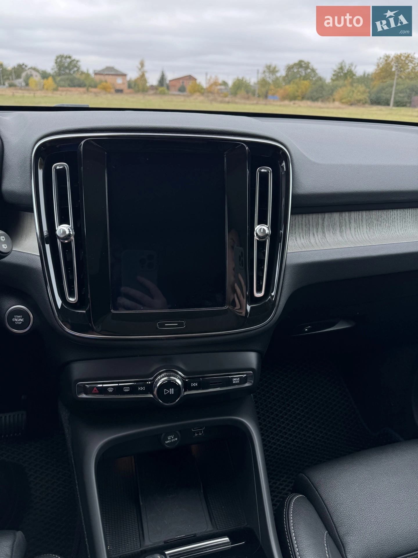 2020 Volvo XC40 - мініатюра 16