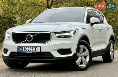 Volvo XC40 2019