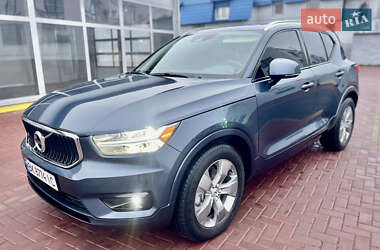 Volvo XC40 2021