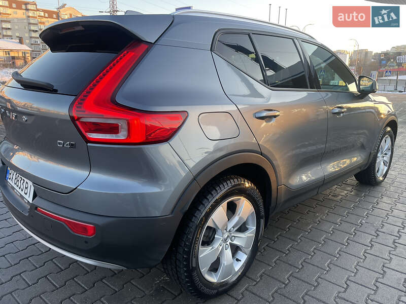 Внедорожник / Кроссовер Volvo XC40 2018 в Хмельницком