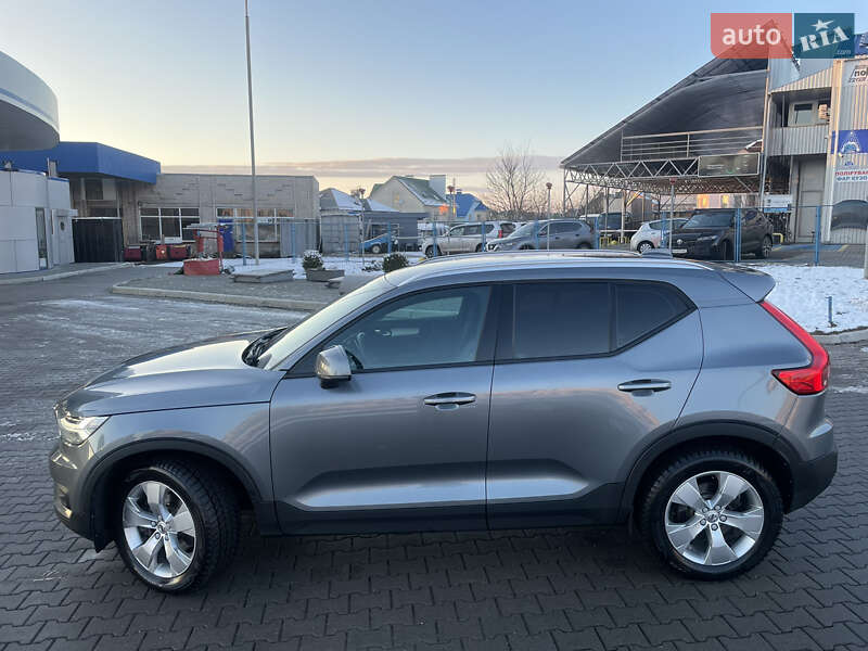 Внедорожник / Кроссовер Volvo XC40 2018 в Хмельницком