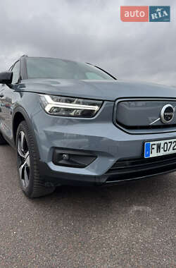 Позашляховик / Кросовер Volvo XC40 2021 в Житомирі