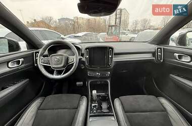 Позашляховик / Кросовер Volvo XC40 2022 в Луцьку