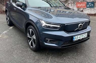 Внедорожник / Кроссовер Volvo XC40 2021 в Киеве