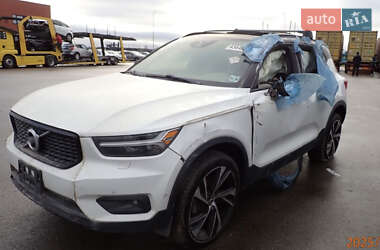 Volvo XC40 2022