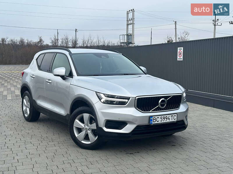 Внедорожник / Кроссовер Volvo XC40 2019 в Львове