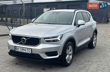 Внедорожник / Кроссовер Volvo XC40 2019 в Львове