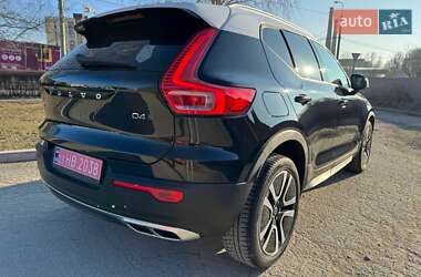 Внедорожник / Кроссовер Volvo XC40 2018 в Тернополе