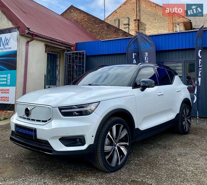 Позашляховик / Кросовер Volvo XC40 2021 в Ужгороді