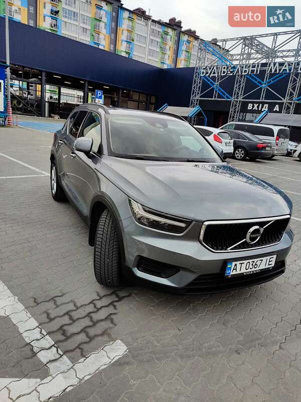 Volvo XC40 2019