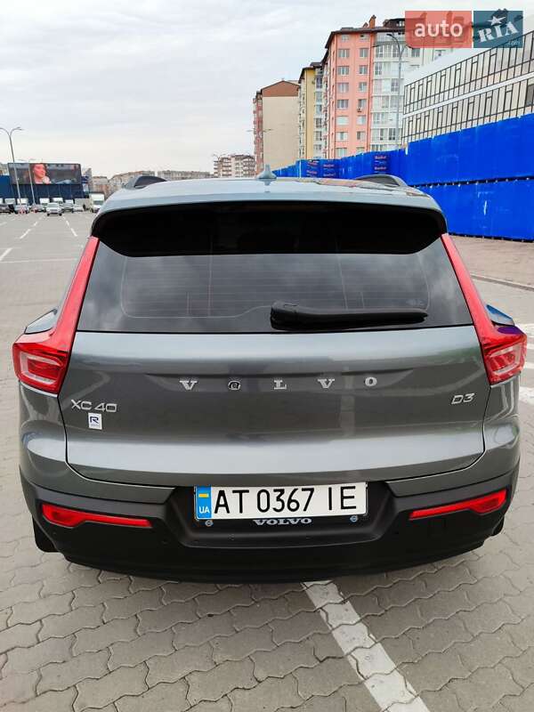 Внедорожник / Кроссовер Volvo XC40 2019 в Ивано-Франковске