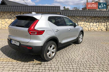 Внедорожник / Кроссовер Volvo XC40 2019 в 