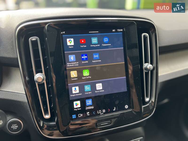 Позашляховик / Кросовер Volvo XC40 2023 в Києві