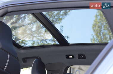 Внедорожник / Кроссовер Volvo XC40 2021 в 