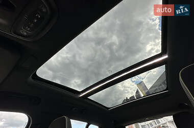 Внедорожник / Кроссовер Volvo XC40 2020 в 