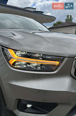 Позашляховик / Кросовер Volvo XC40 2020 в Кривому Розі
