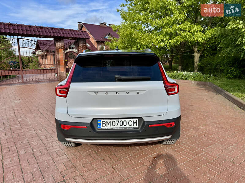 Внедорожник / Кроссовер Volvo XC40 2019 в Сумах