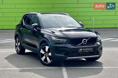Позашляховик / Кросовер Volvo XC40 2018 в Києві