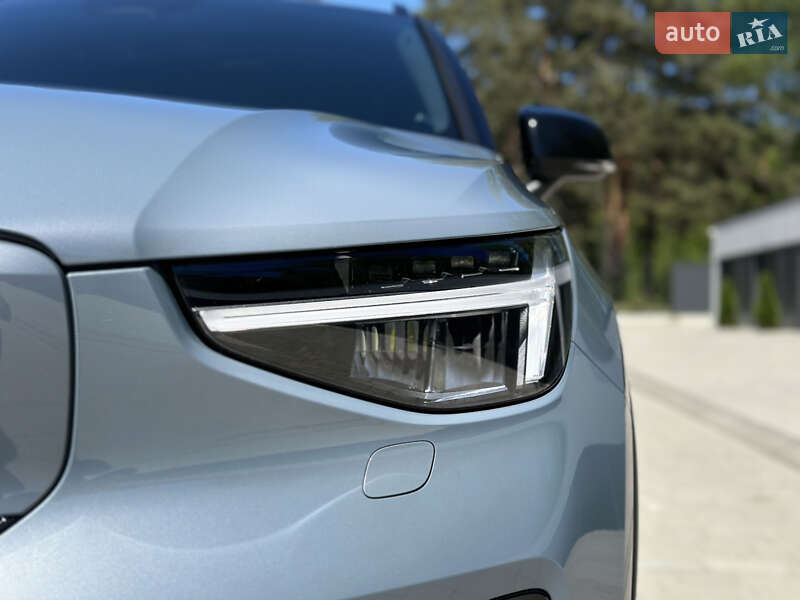 Позашляховик / Кросовер Volvo XC40 2023 в Ковелі