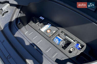 Внедорожник / Кроссовер Volvo XC40 2023 в 