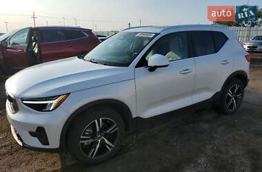 Volvo XC40 2022