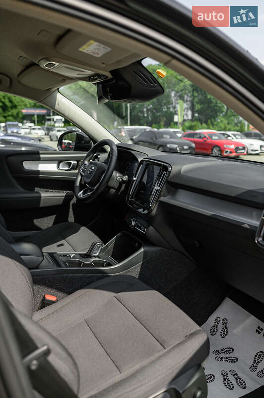 Внедорожник / Кроссовер Volvo XC40 2020 в Львове фото 18 Внедорожник / Кроссовер Volvo XC40 2020 в Львове